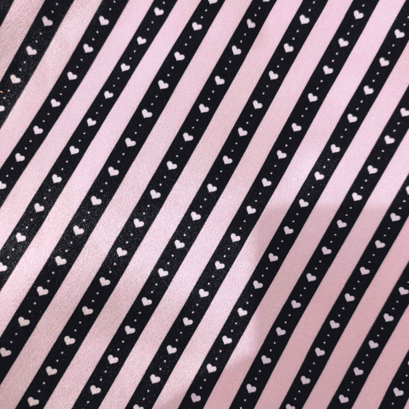 Taie d’oreiller en satin de soie – Rayures et design cœur (paquet de 2)