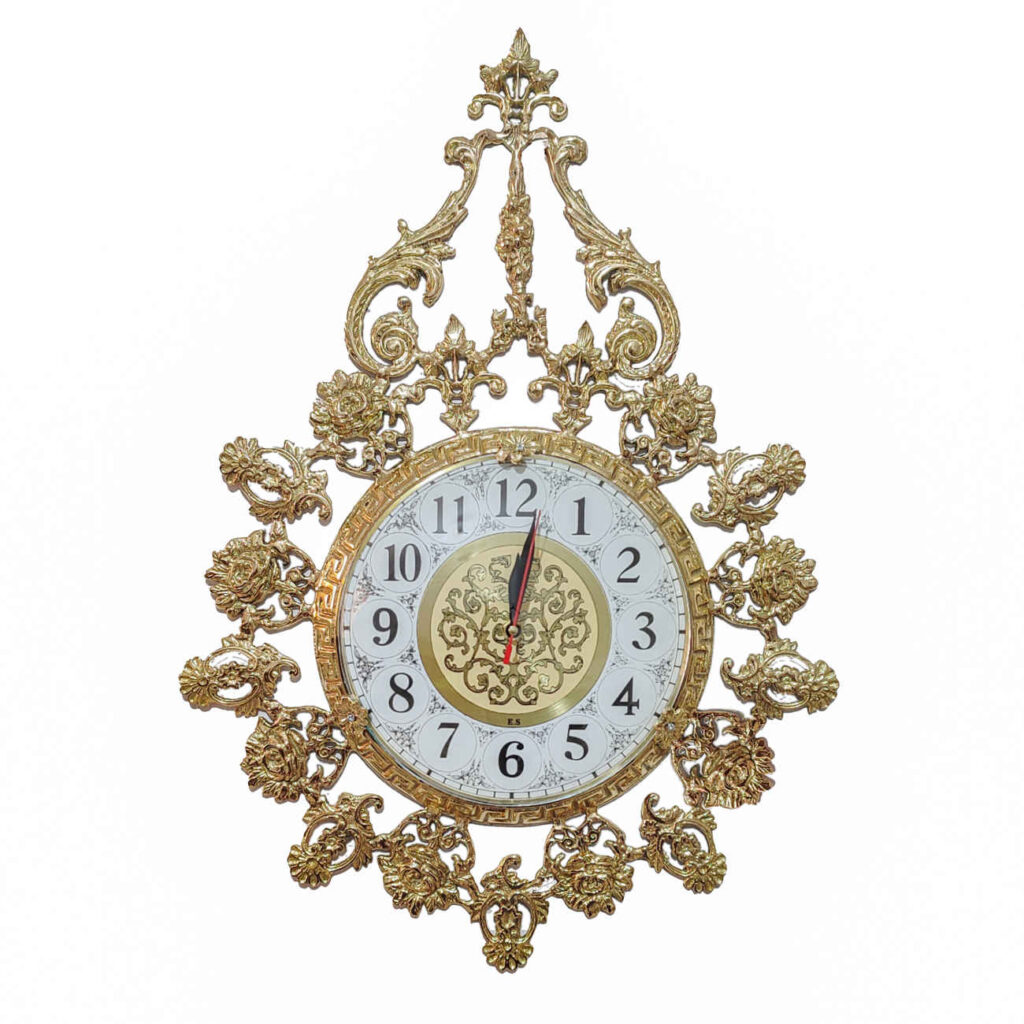 Horloge murale en laiton magnifique pour sublimer votre salon ou bureau