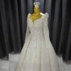 Robe de Mariée avec Jupe Zonyx Super Plissée et Manches Princesse – Coupe Exquise et Stylée