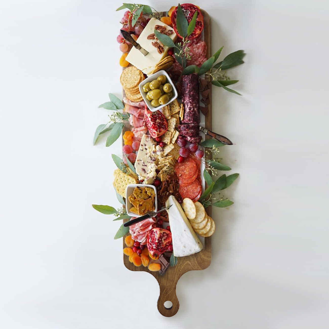 Planche à découper et à servir en bois modèle rectangulaire – Fonctionnelle et élégante