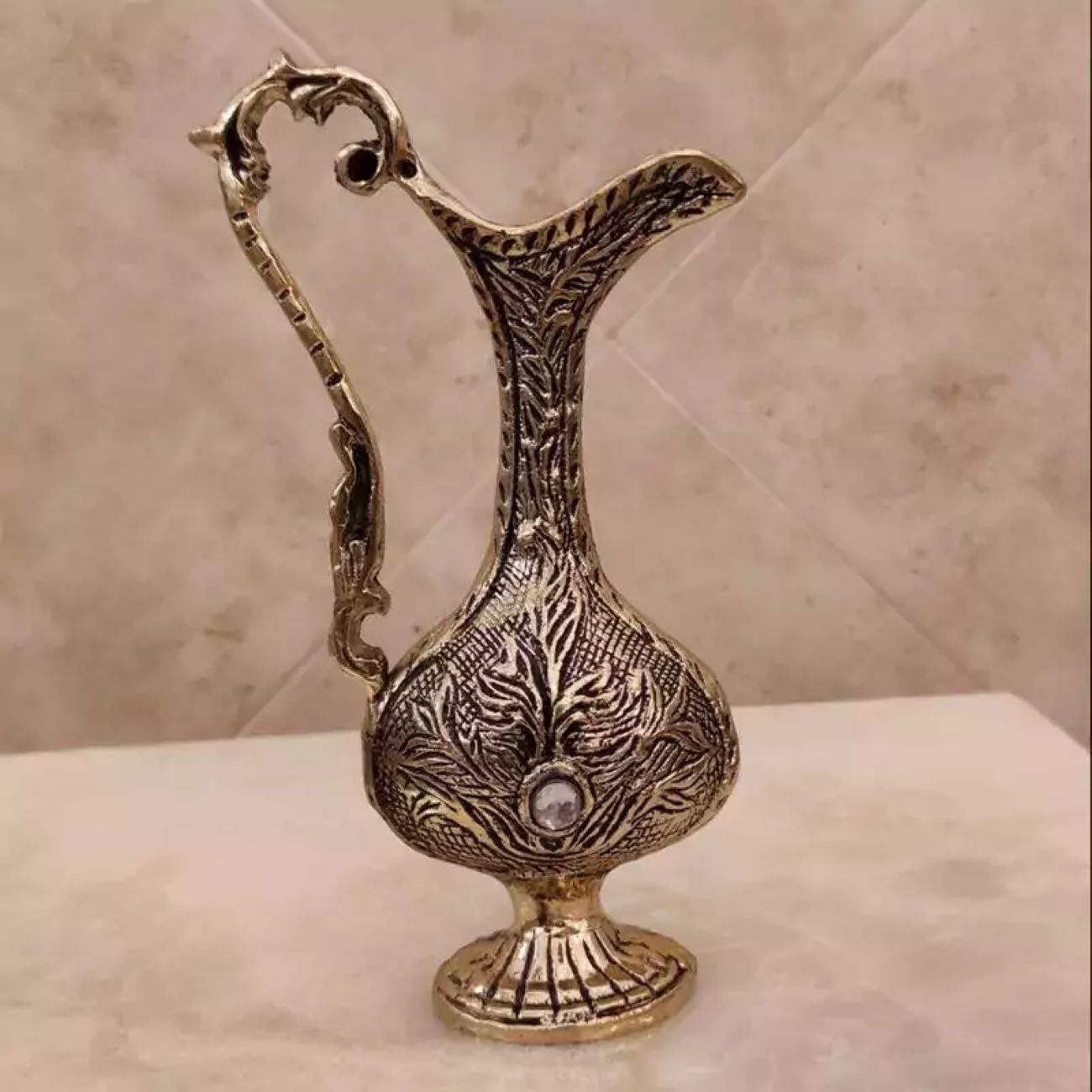 Flacon à eau de rose en laiton – Pour cérémonies traditionnelles parfumées au style élégant