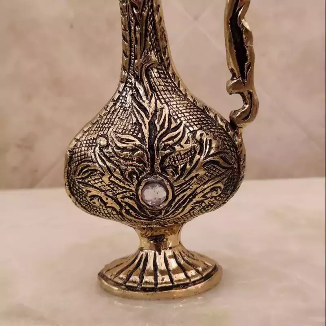 Flacon à eau de rose en laiton – Pour cérémonies traditionnelles parfumées au style élégant