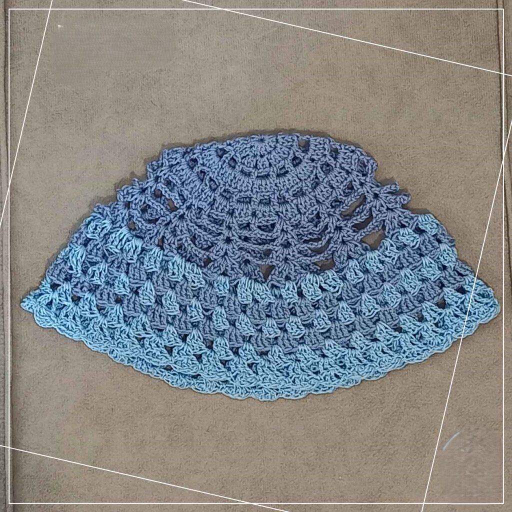 Chapeau Crocheté - Tissé à la Main, Chic et Élégant, Parfait pour Toute Saison