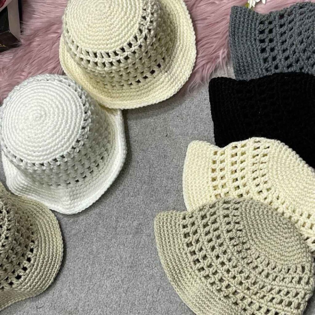Chapeau Crocheté - Tissé à la Main, Chic et Élégant, Parfait pour Toute Saison