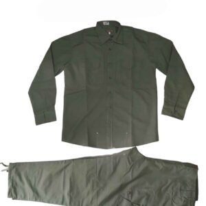Uniforme cubain de l’armée à manches longues en vert – Culture, histoire et symbolisme