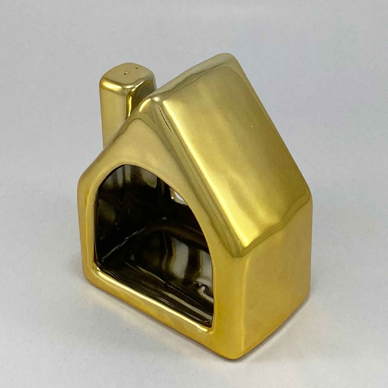 Porte-bougie décoratif en céramique avec design de maison de campagne en or