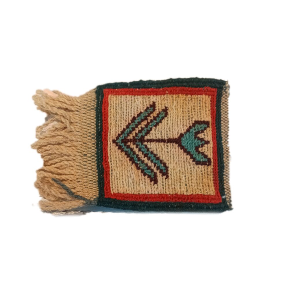 Sous-verre Kilim Persan Tissé à la Main – Décoratif avec Motif Floral