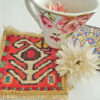 Sous-verre Kilim Persan Tissé à la Main – Accessoire Traditionnel avec Motif Géométrique