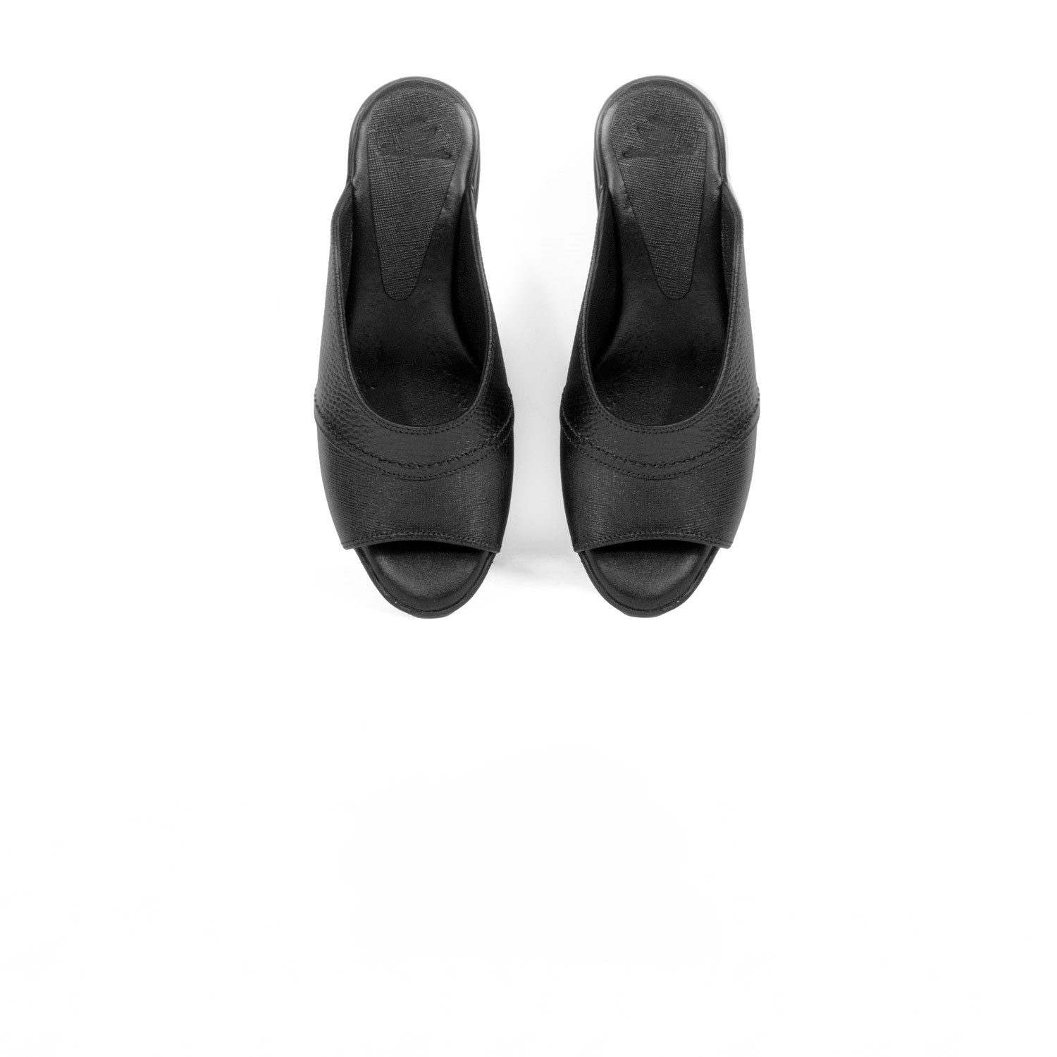 Sandale de randonnée – Cuir naturel pour femmes, adaptée à la marche