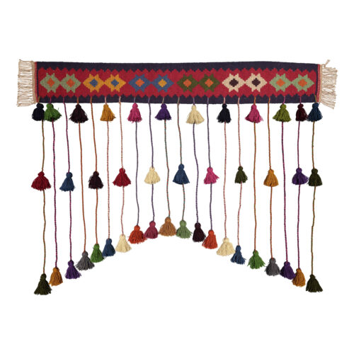 Tenture murale persane à pompons DIY – Motif kilim traditionnel modèle Zopyrus