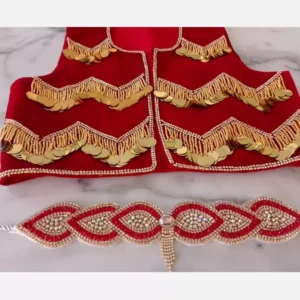Radiance of Tradition Gilet Kurde Rouge et Or avec Ceinture et Détails Intriqués