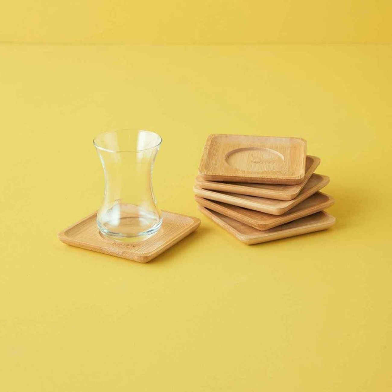 Ensemble de sous-verres en bois alliant charme rustique et durabilité (Pack de 6)