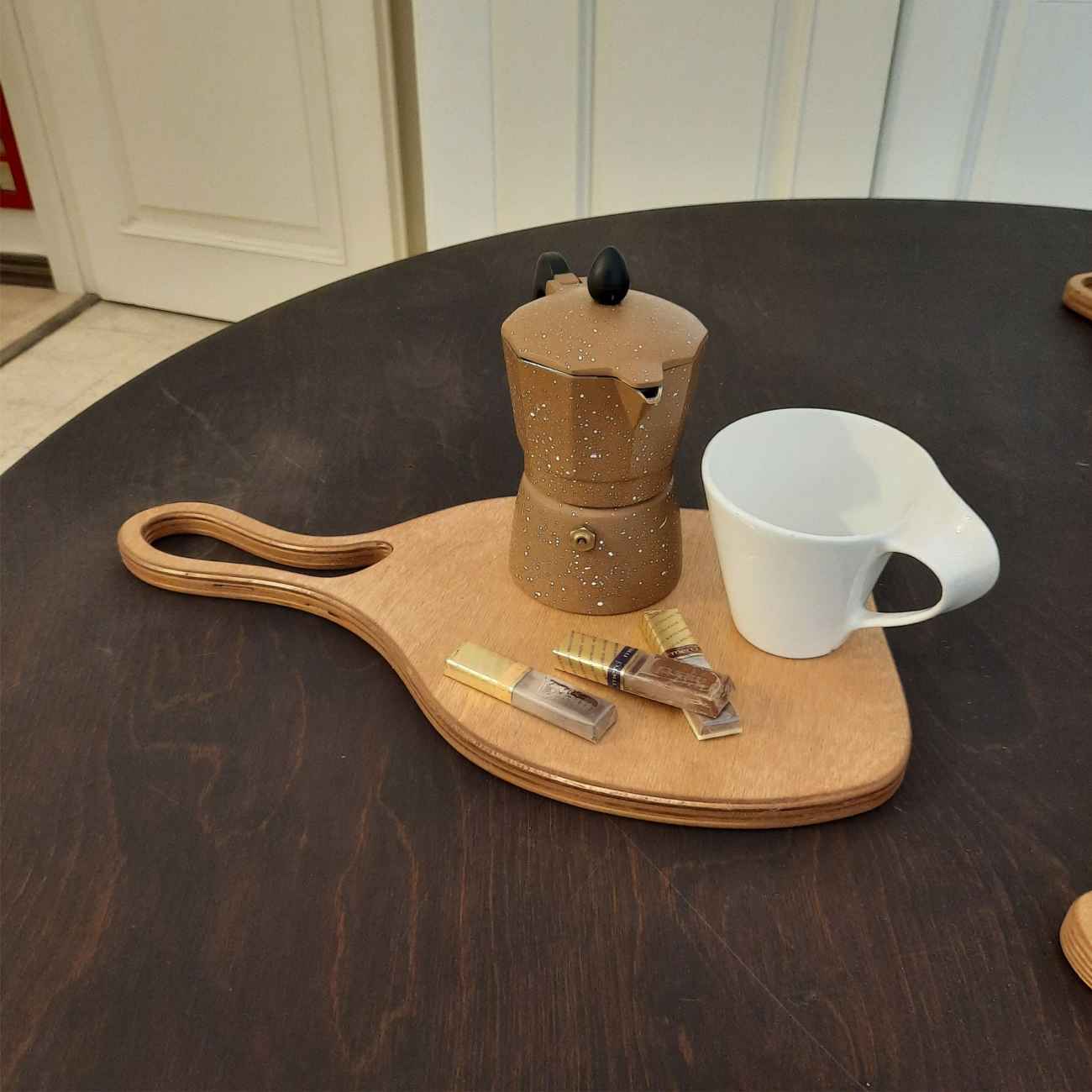 Planche à découper et à servir en bois – Multi-usage pour couper, trancher et présenter les aliments