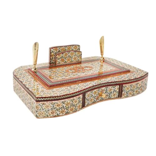 Calendrier de bureau en bois Cube – Accessoire de bureau écologique et esthétique