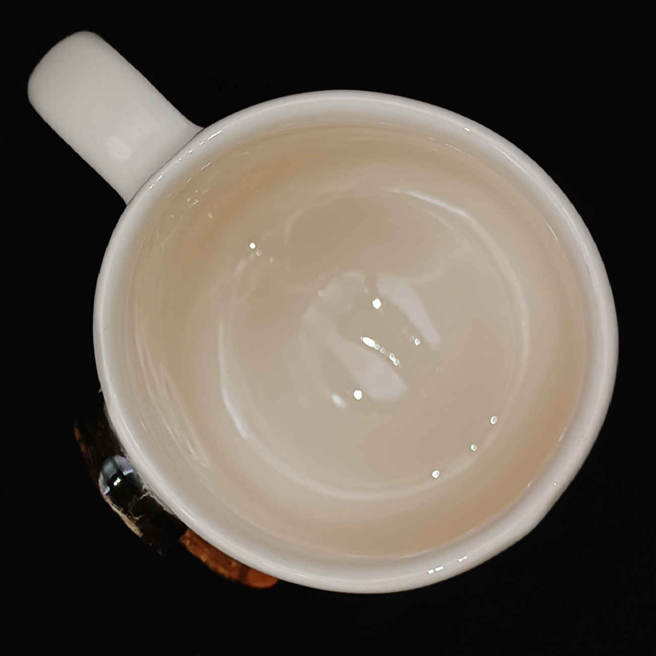 Tasse en céramique artistique – Parfaite pour offrir et collectionner avec design Fille