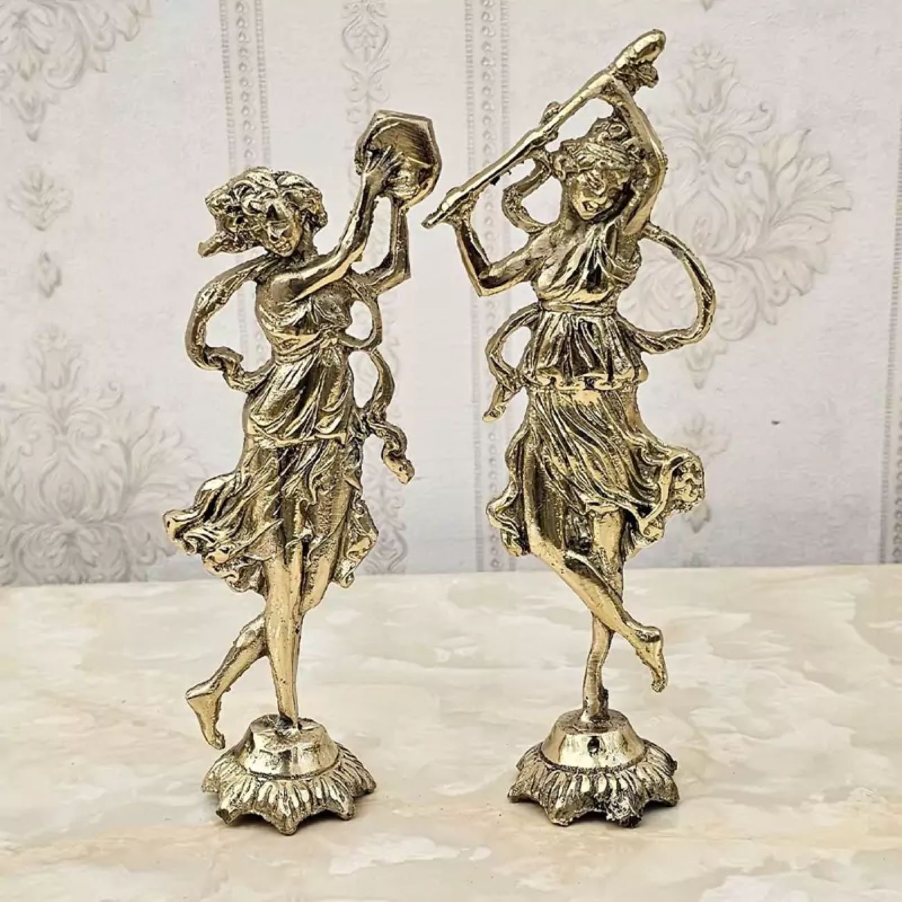 Statue de bronze de deux musiciens dansant - Art sculptural élégant pour la maison ou le bureau