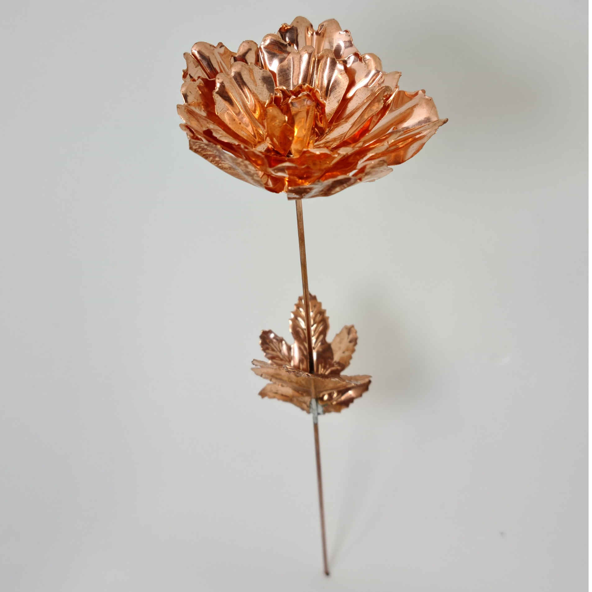 Fleur en Cuivre Décorative – Symbolisme, Beauté et Art Floral Culturel pour Décoration de Maison (x3)