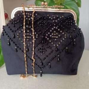 Sac Brodé à la Main avec Perles – Design Élégant et Raffiné