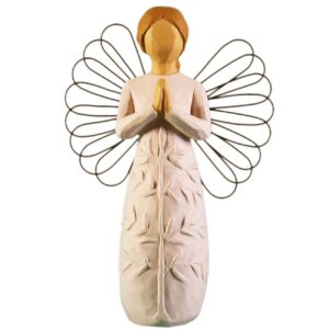 Figurine artisanale d’ange avec ailes en fil – Symbole de paix et de sérénité