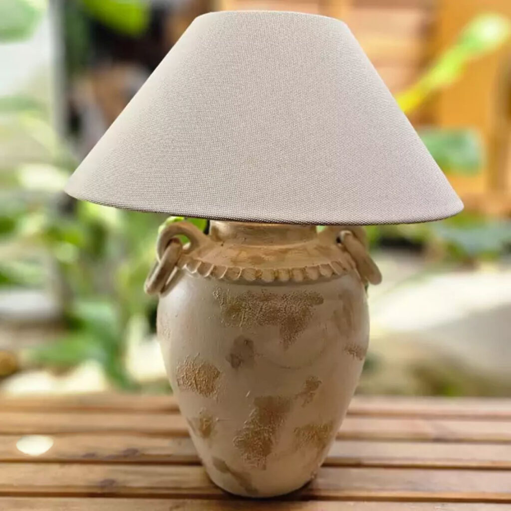 Lampe cerceau finition patinée faite main – design unique et qualité exceptionnelle