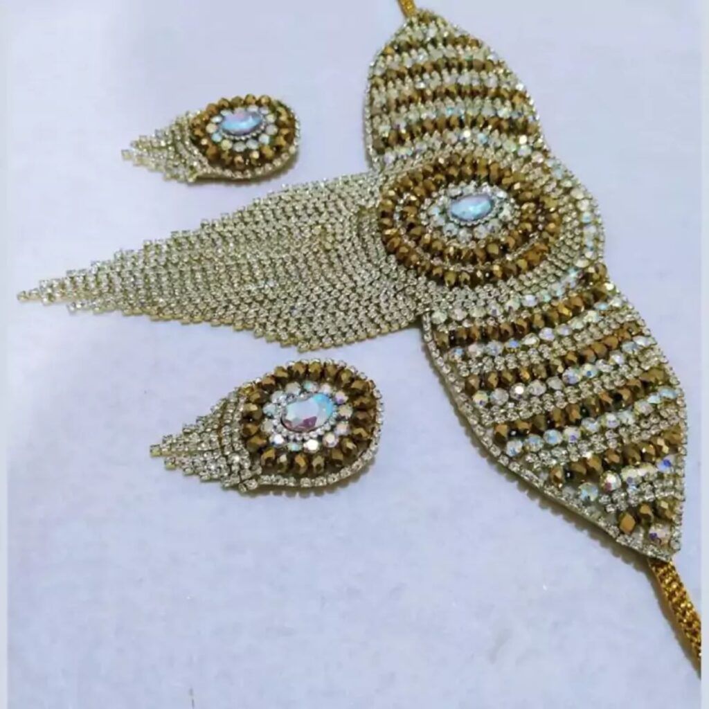 Ceinture de Robe Kurde avec Broche – Combinaison Parfaite de Tradition et d’Élégance