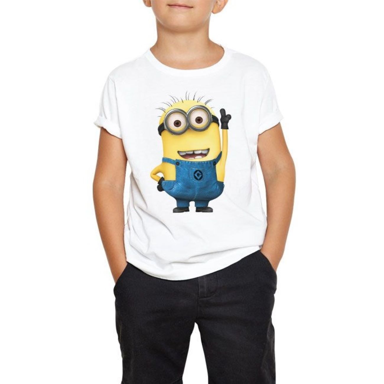 T-shirt pour garçon inspiré des Minions – Design amusant et coloré pour votre petit aventurier