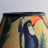 Lampe de table fantaisie – design toucan fait main avec abat-jour en tissu pour une ambiance chaleureuse