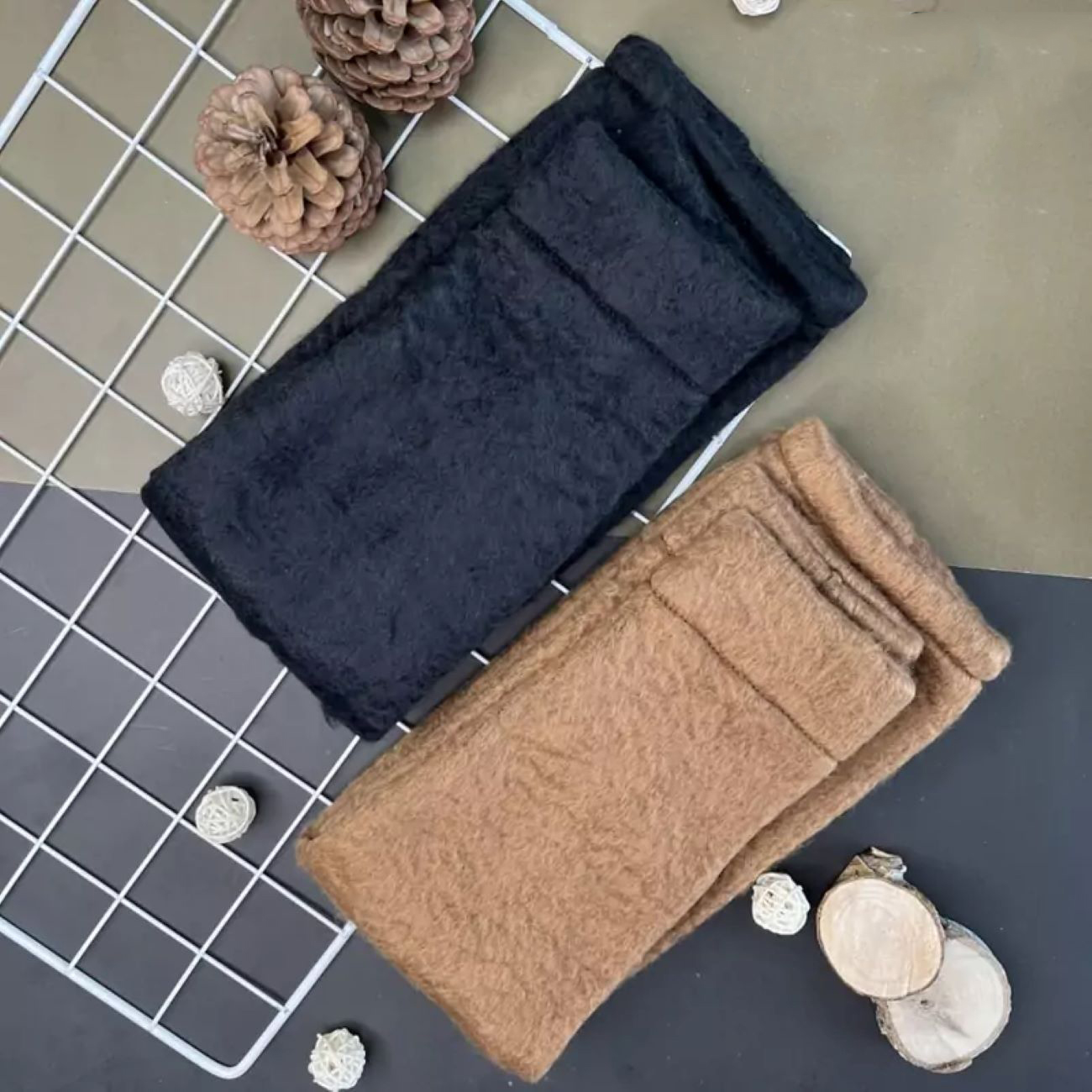 Paire de chevillières en laine et genouillères parfaites pour une utilisation toute la journée et pour soulager la douleur et l'inconfort