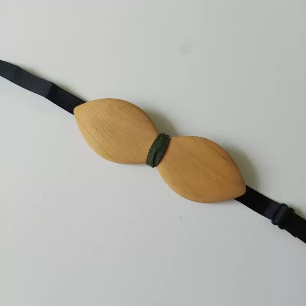 Nœud papillon en bois de qualité supérieure – Motif moustache fait main, accessoire unique et élégant pour hommes et garçons