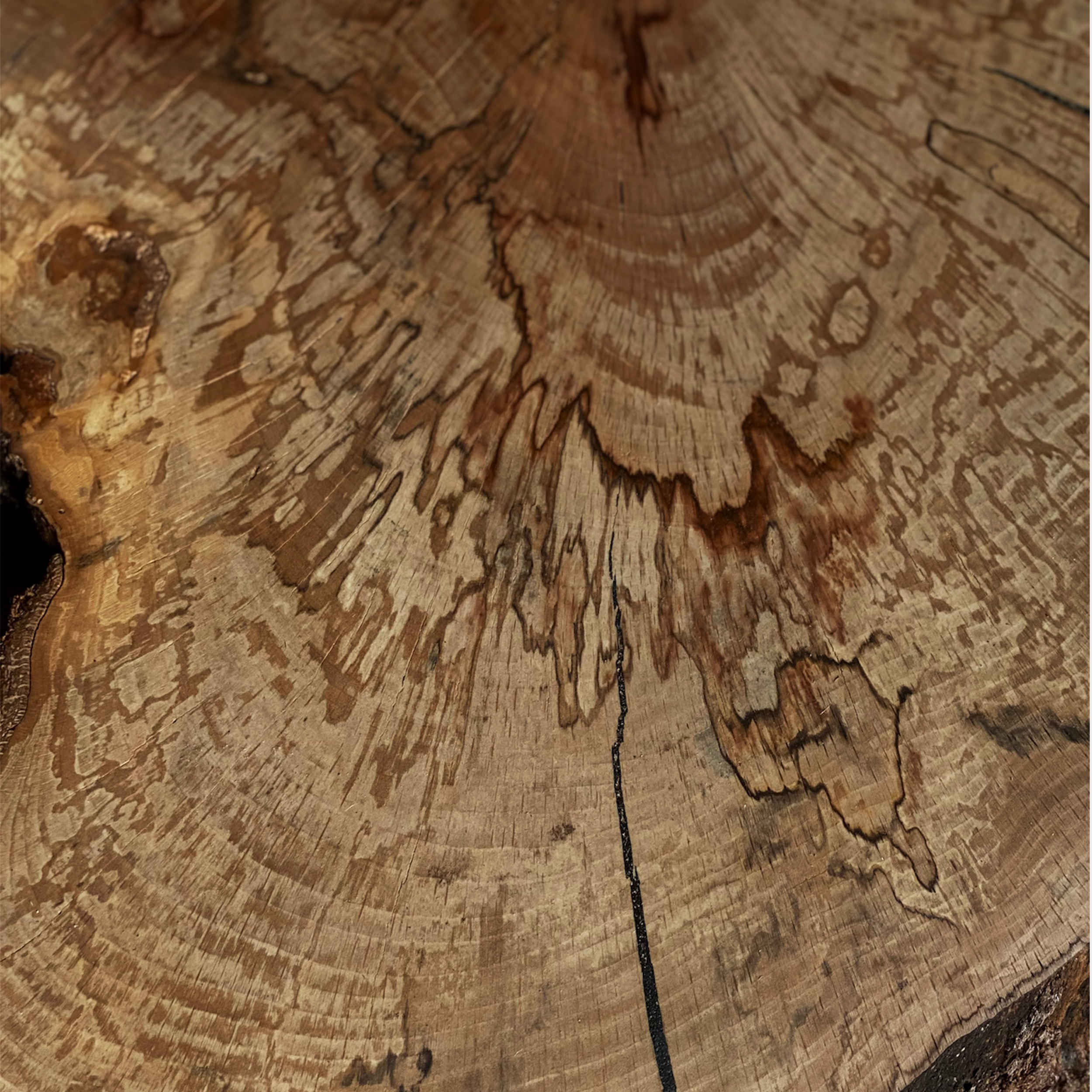 Horloge Murale en Bois Rustique – Élégance Artisanale pour Murs