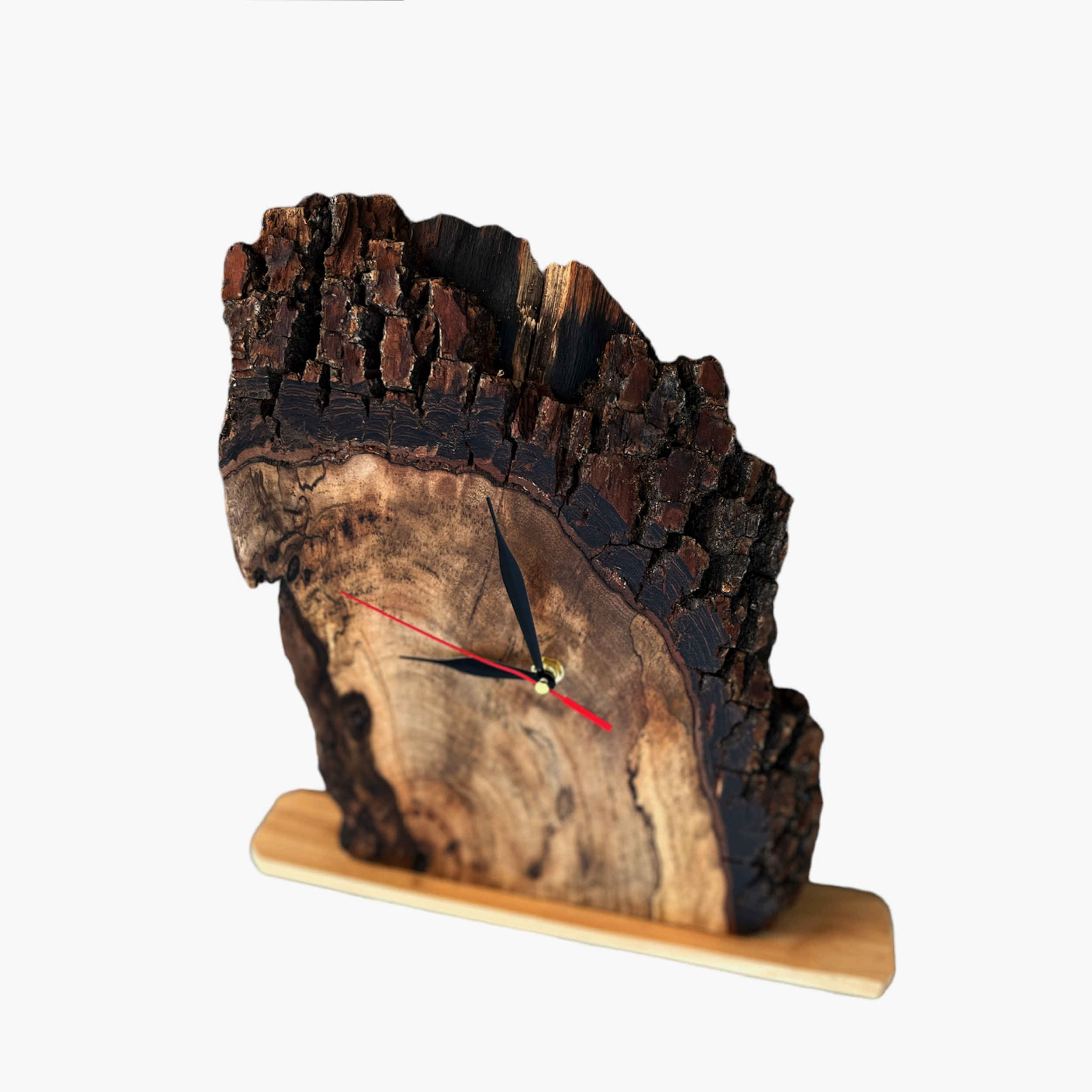 Horloge Murale en Bois Rustique – Élégance Artisanale avec Style et Fonctionnalité