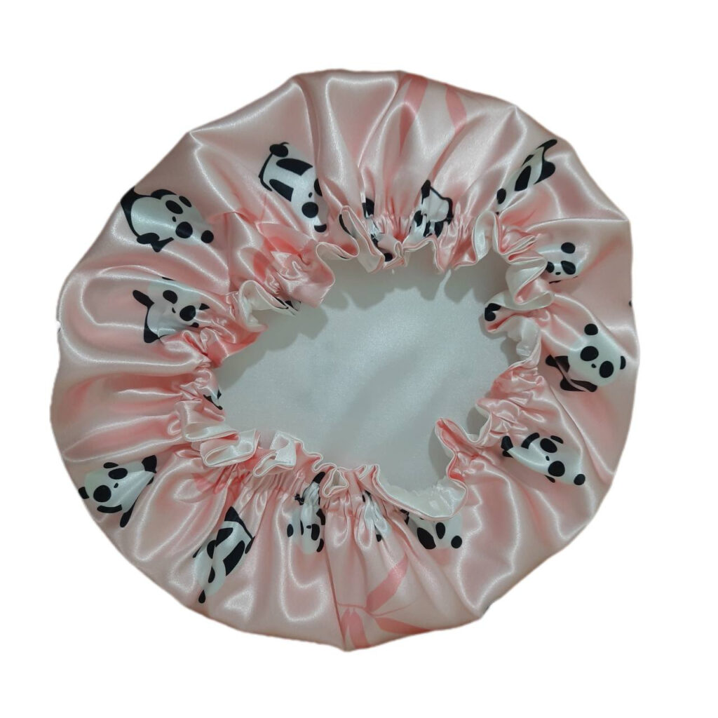 Bonnet de Nuit en Satin de Soie Douce avec Motif Panda pour des Nuits Reposantes – Rose