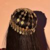 Coiffe Ornée de Pièces Traditionnelle – Coiffe Tribale de Hormozgan