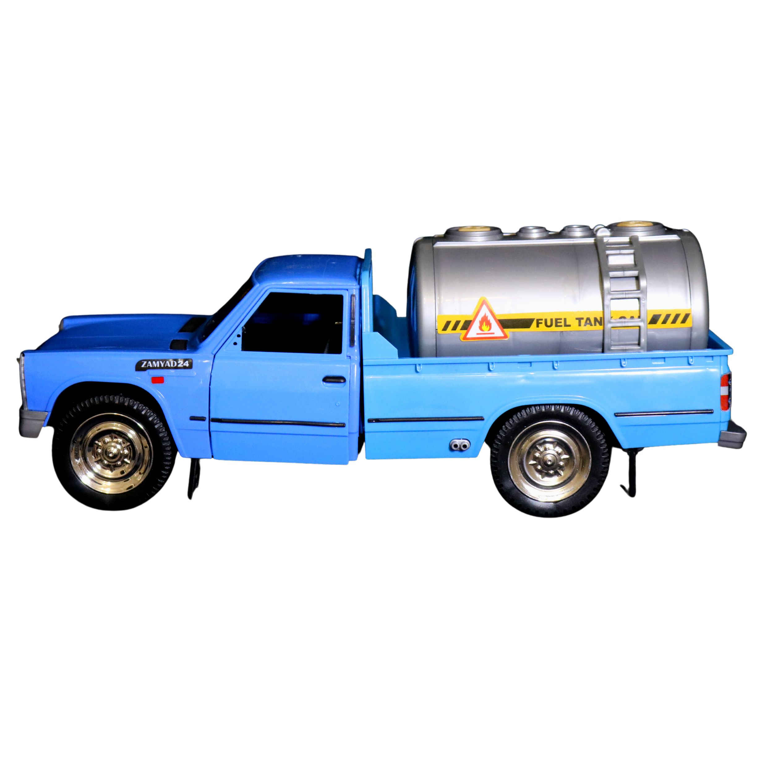 Camion jouet en plastique Nissan Junior 1956 – modèle Zamyad parfait pour les collectionneurs