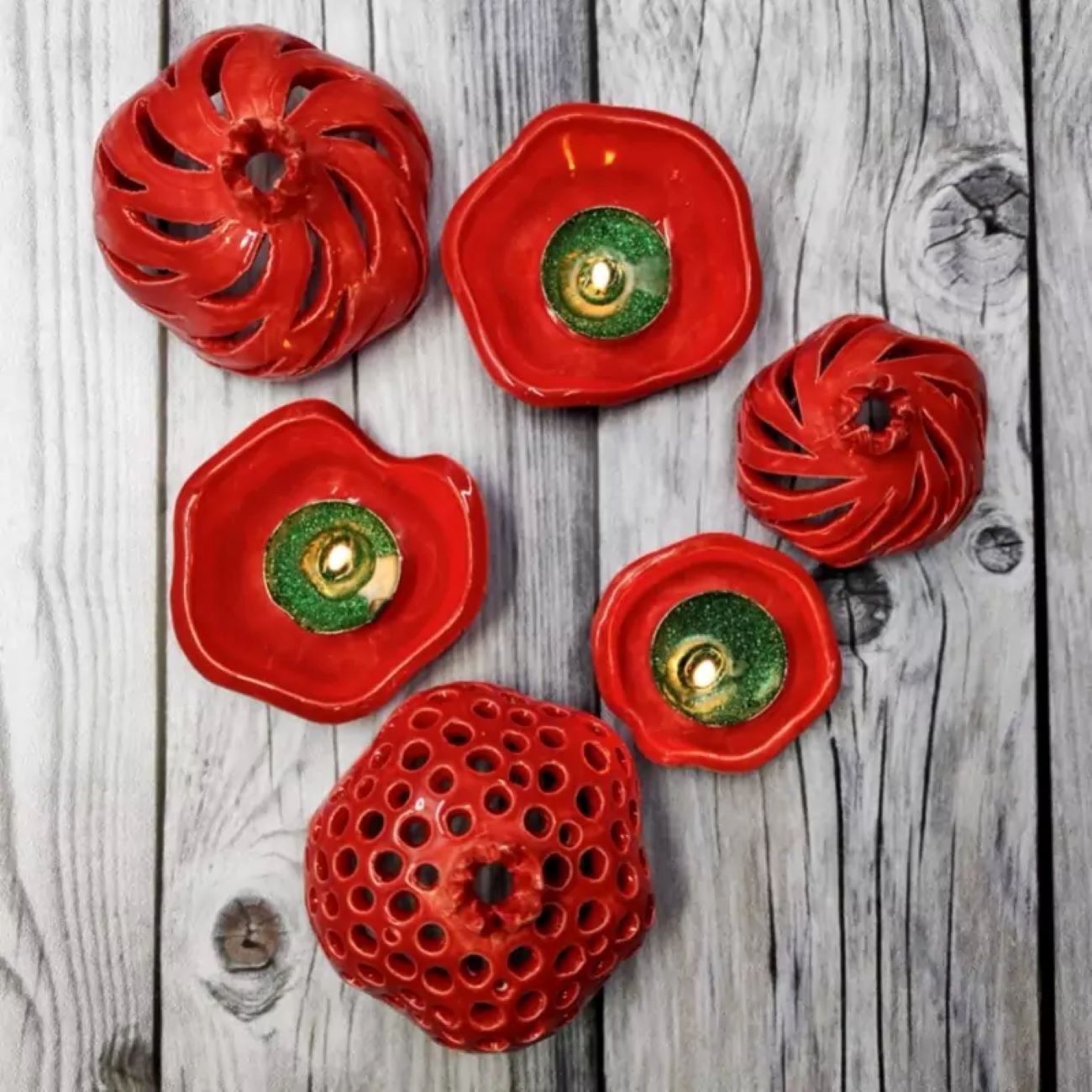 Porte-bougie en céramique style grenade 2 pièces – Une touche décorative pour l’ambiance de votre maison