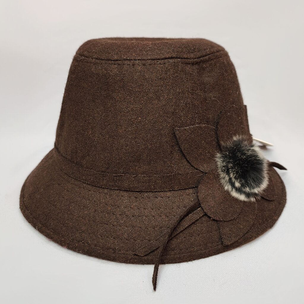 Chapeau Fedora Classique avec Design Floral - Parfait pour Toutes les Occasions