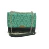 Sac à épaule élégant avec chaîne et foulard assorti