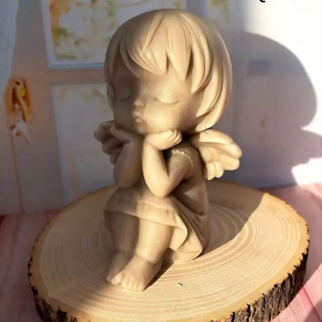 Bougie sculpture artisanale petit ange assis - Idée mignonne pour cadeau et décoration (lot de 5 pièces)