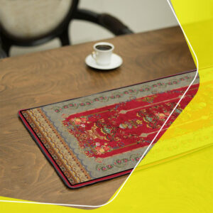 Chemin de table en velours inspiré de la tradition persane – avec grand design floral