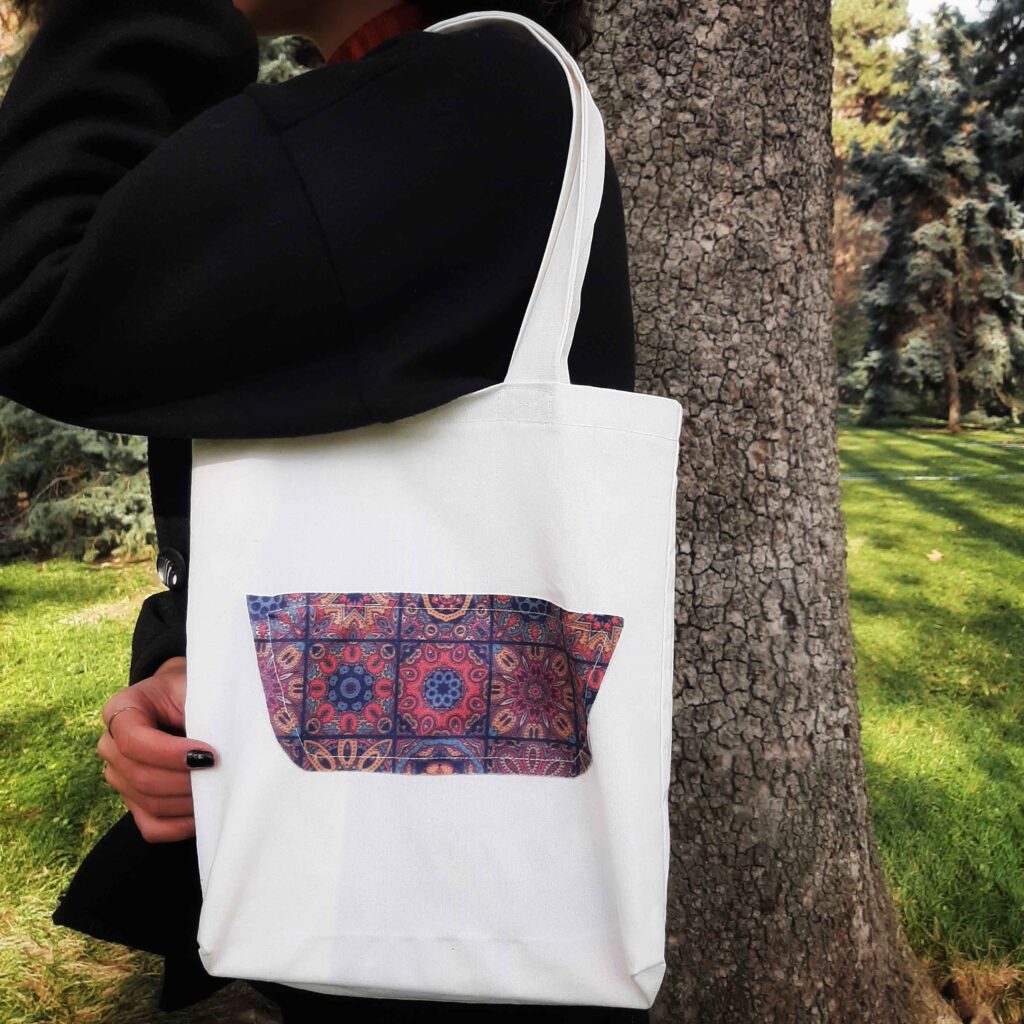 Sac fourre-tout réutilisable – Sac de shopping en toile beige avec design traditionnel