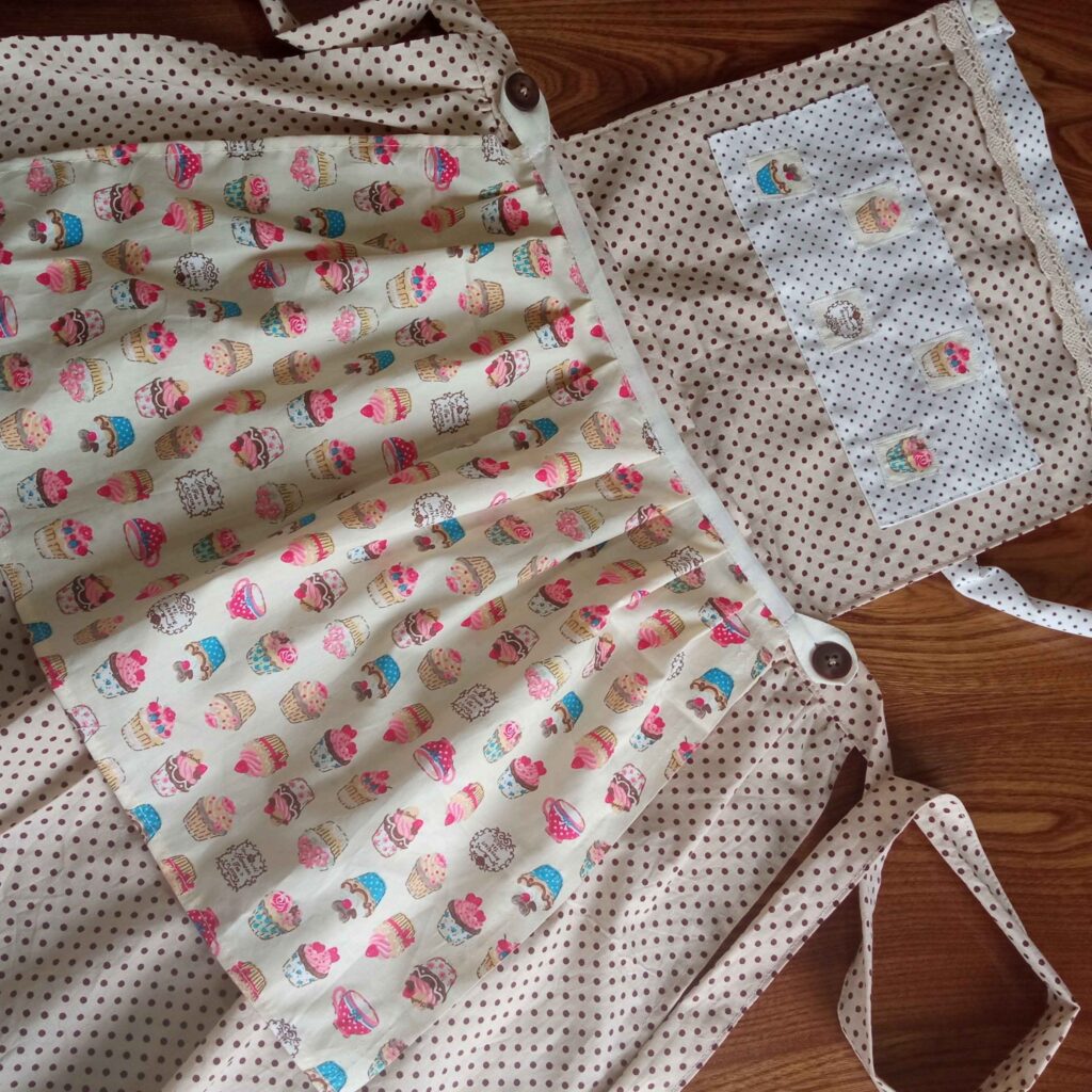 Tablier de Cuisine Design Cupcake pour Douceurs