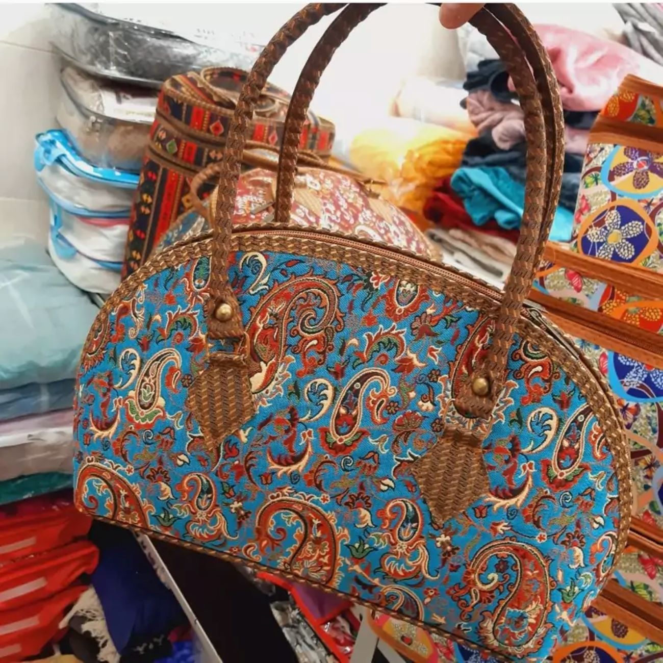 Sac à épaule Termeh avec style vintage inspiré de la Perse