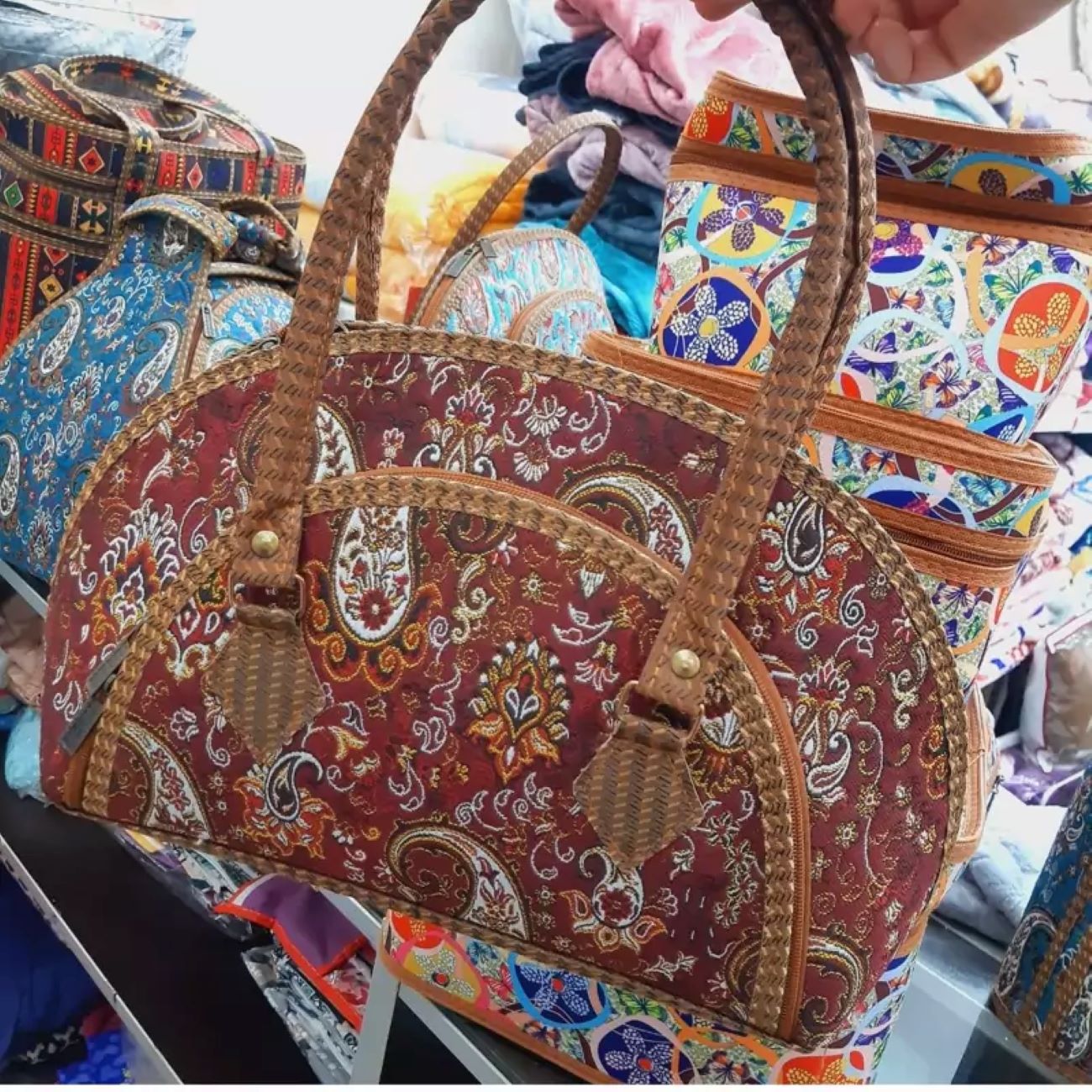 Sac à épaule Termeh avec style vintage inspiré de la Perse
