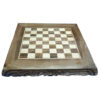 Plateau d’Échecs en Bois Sculpté – Idéal pour Jouer avec une Finition Artisanale de Qualité