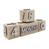 Calendrier de bureau en bois Cube +MKids35H
