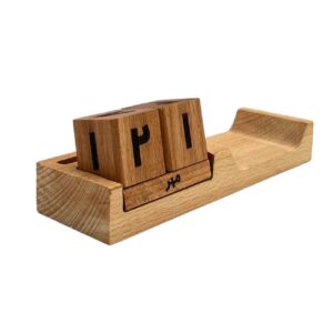 Calendrier de bureau en bois Cube – Organisateur de bureau élégant et fonctionnel