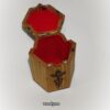 Boîte à bijoux en bois avec gravure de feuilles et motifs floraux