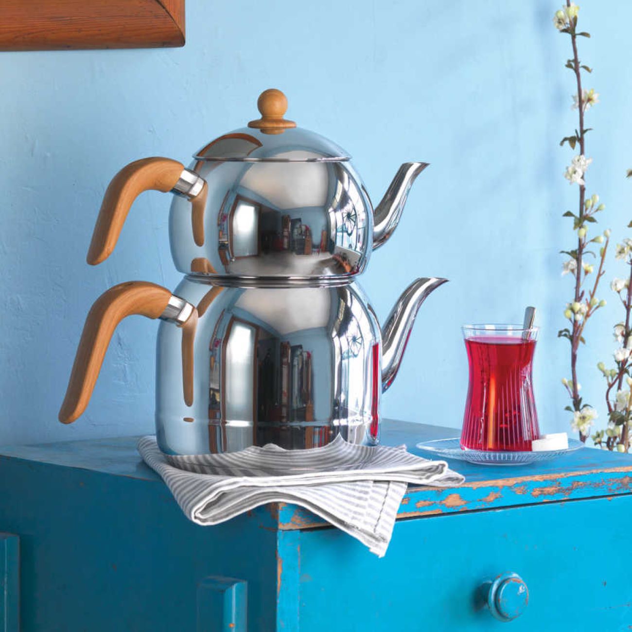 Ensemble Théière et Bouilloire Korkmaz Modèle A196 – Acier Inoxydable avec Revêtement Chrome-Nickel