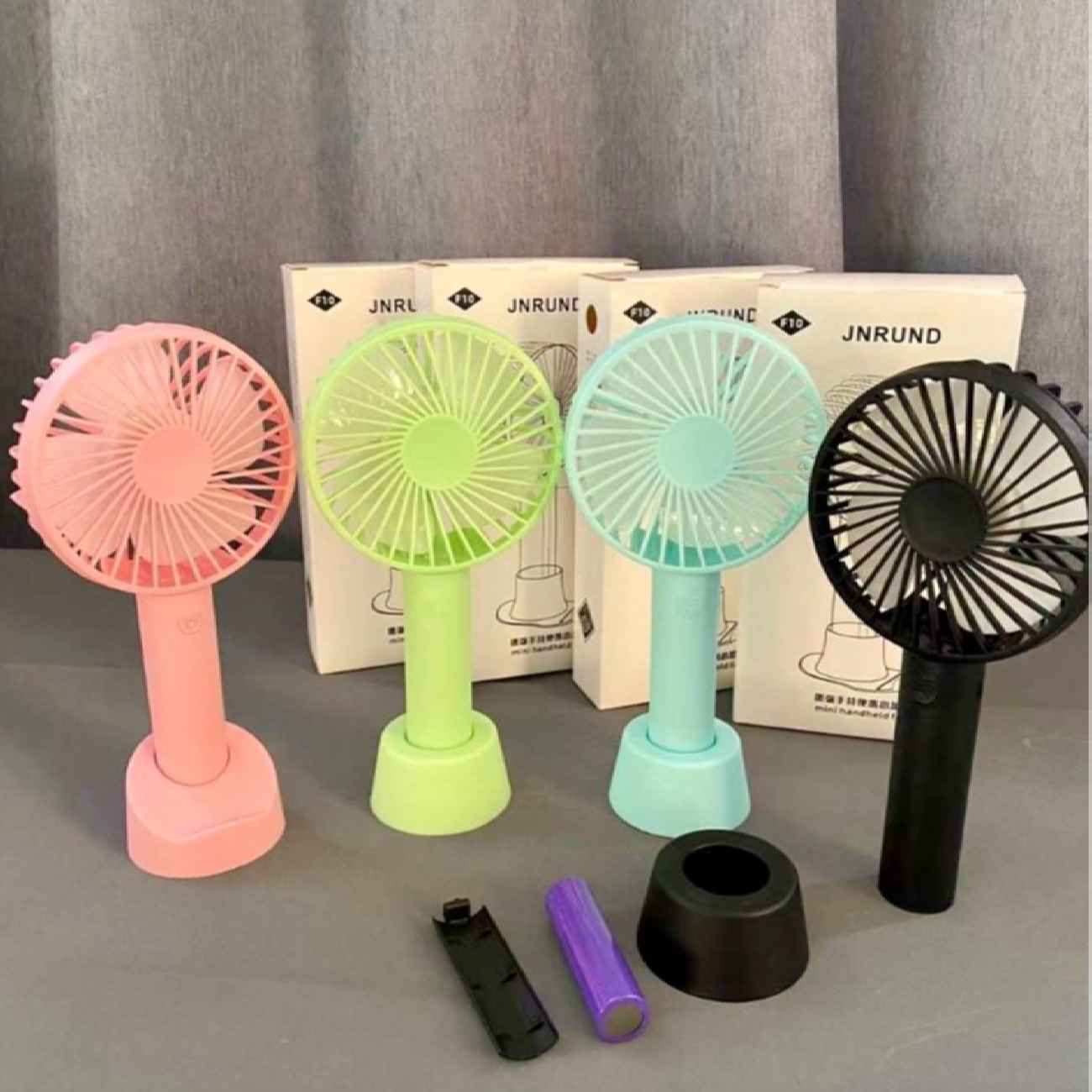 Ventilateur Portatif – Compact, Rechargeable et Pratique pour les Voyages