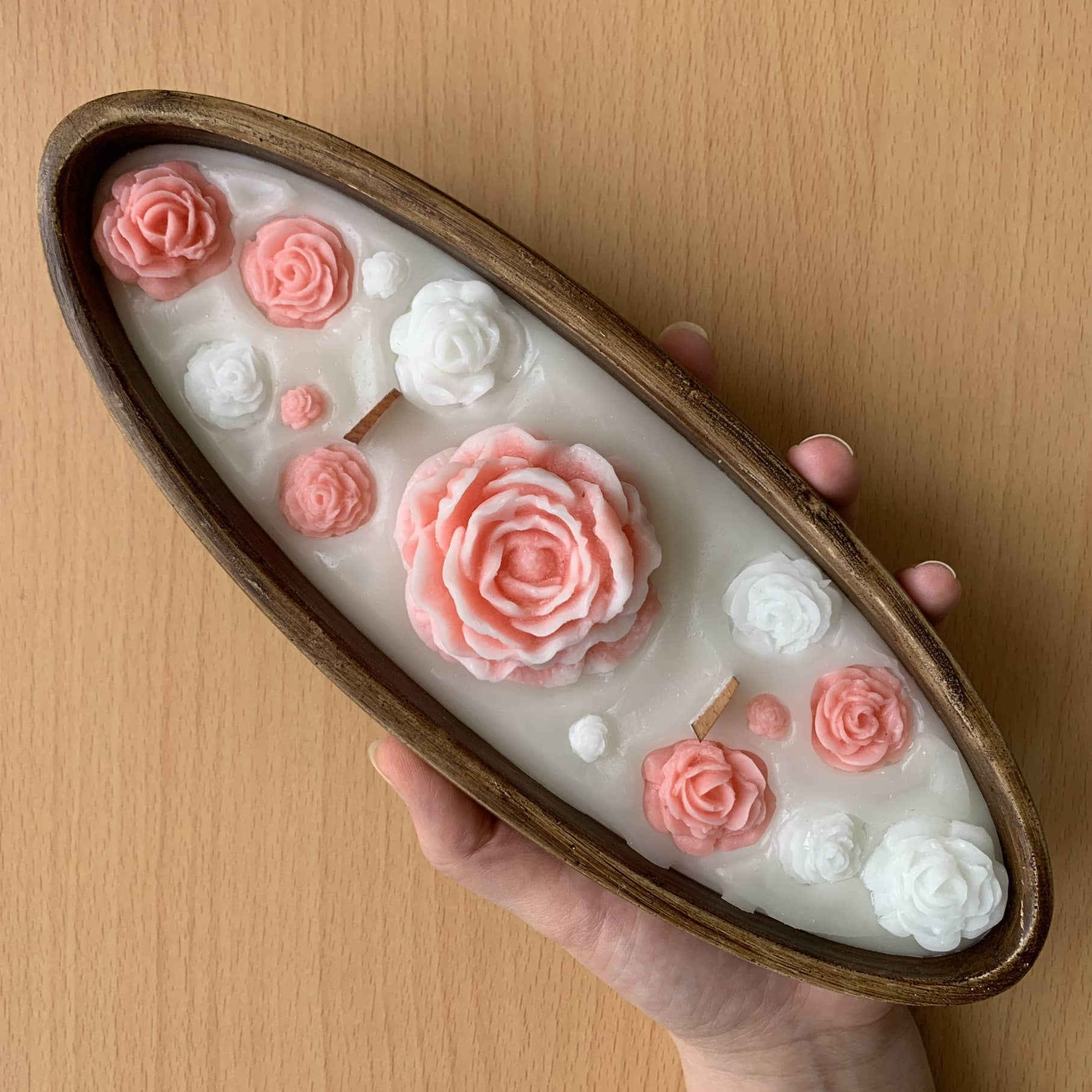Bougie Aromatique en Pot Bois – Parfaite pour Cadeau ou Décoration avec Motif Fleur